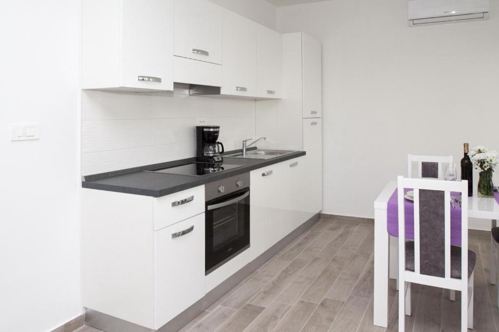 Apartment Four Stars *