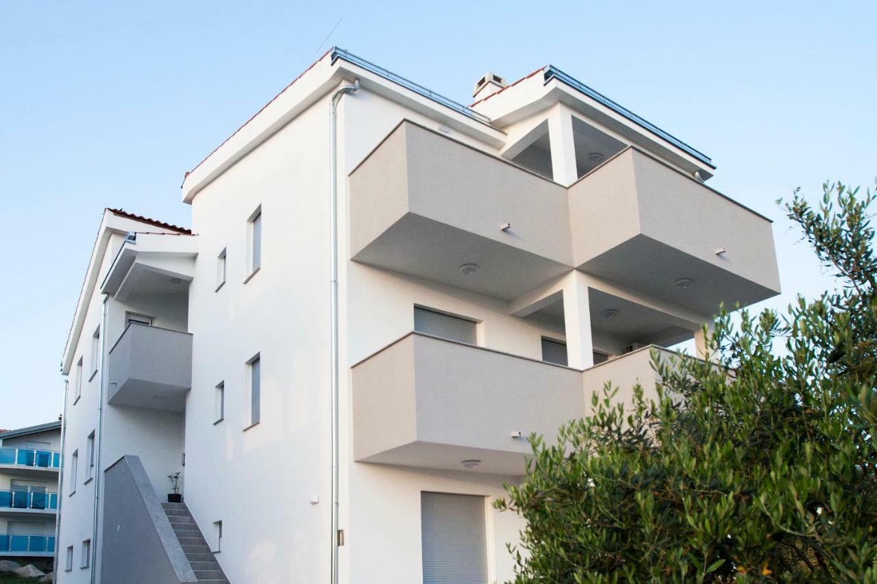 Four Stars Apartment *
